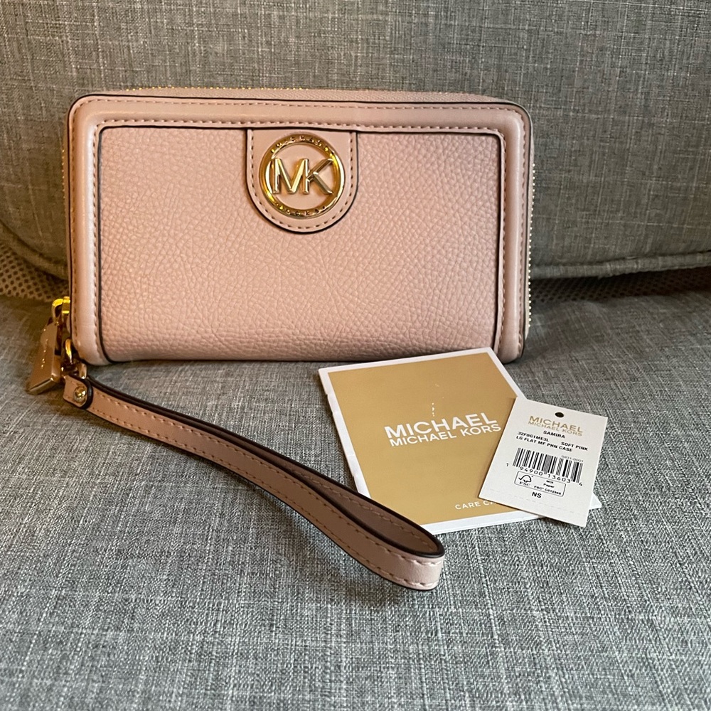 Michael Kors wallet